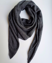 Įkelti vaizdą į galerijos rodinį, Tamsi švelnioji