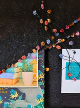 Įkelti vaizdą į galerijos rodinį, Juodas pasipuošęs