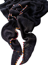 Įkelti vaizdą į galerijos rodinį, Juodas pasipuošęs