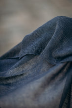 Įkelti vaizdą į galerijos rodinį, Paslaptingas pilkasis